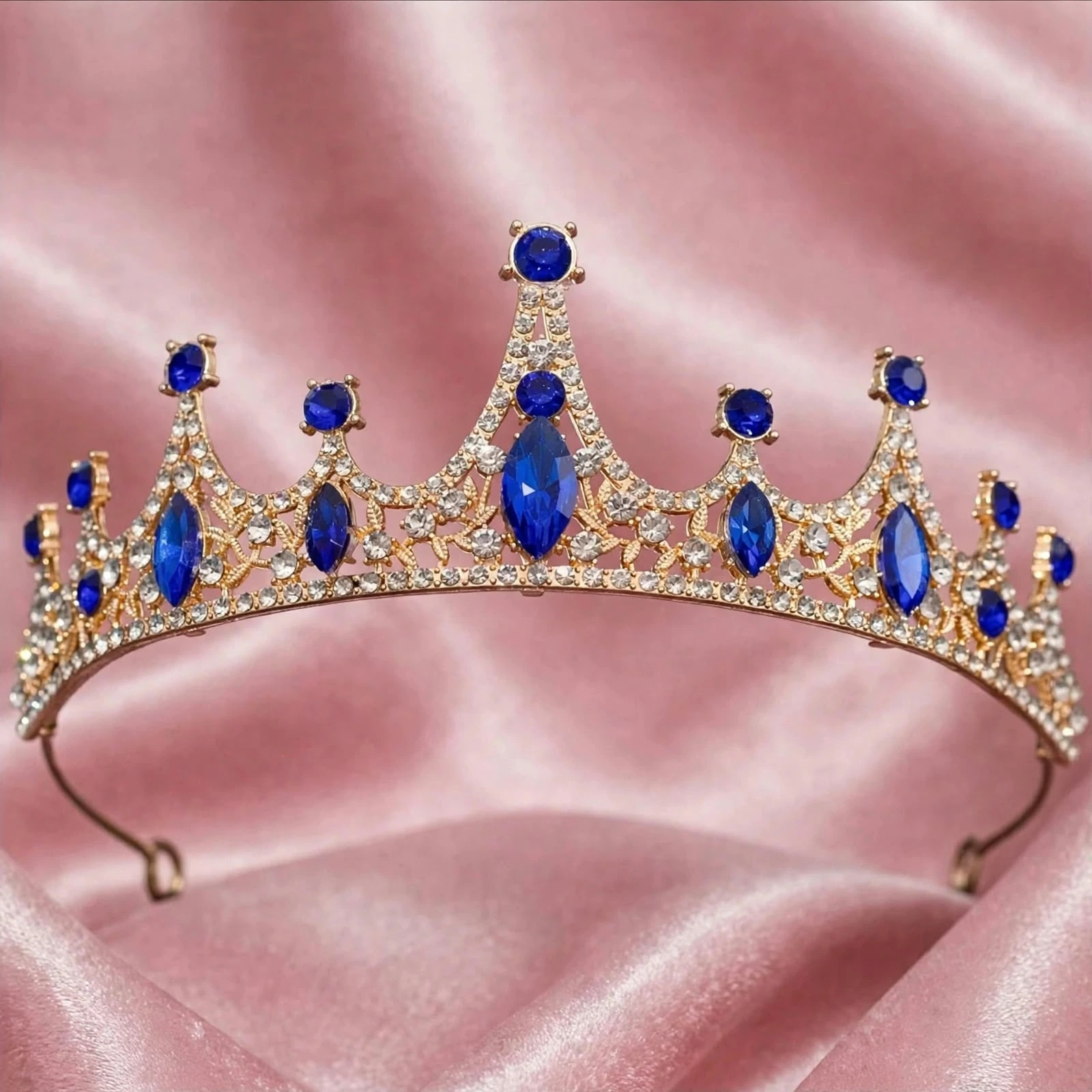 Tiara teen blue