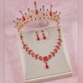 Tiara y collar con aretes eimy rubi