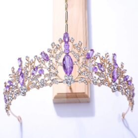 Set de tiara y collar con aretes gaia lila - Imagen 3
