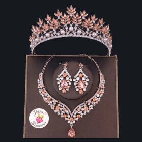 Set de tiara y collar con aretes talia oro rosa peach