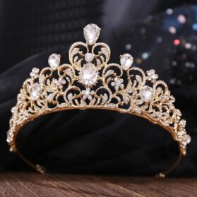 tiara amelia gold