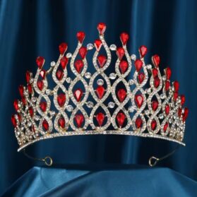 tiara bianca rubí