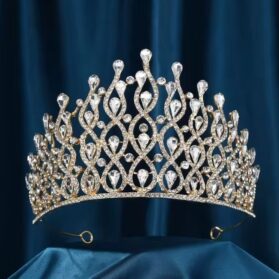 tiara bianca gold