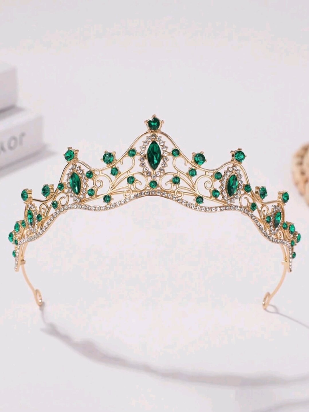 tiara verde esmeralda