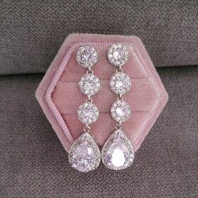 aretes gota zirconias silver