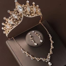 Set de tiara y collar con aretes sophia Gold2