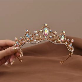 tiara tornasol gold