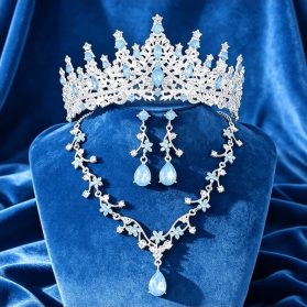 Set de tiara y collar con aretes lady baby blue