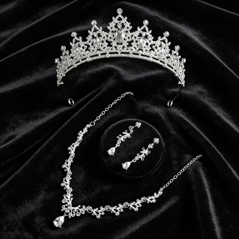 Set de tiara y collar con aretes Selene silver - Imagen 2
