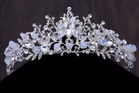 Set de tiara y aretes Rosalia silver - Imagen 3