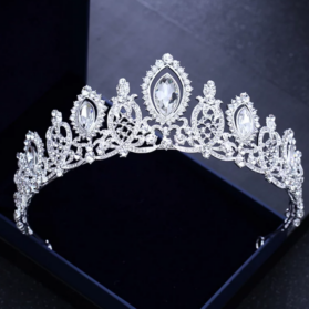 tiara alteza silver