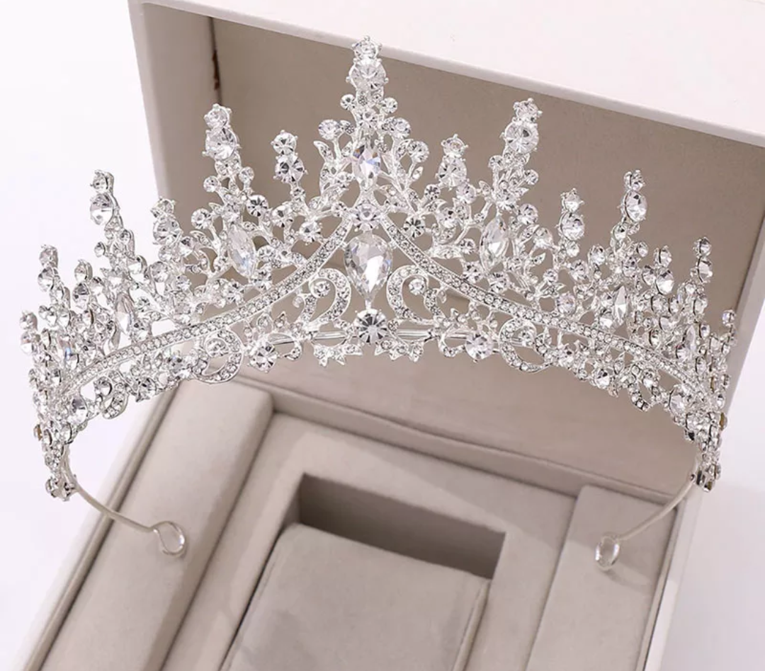 tiara lady Silver