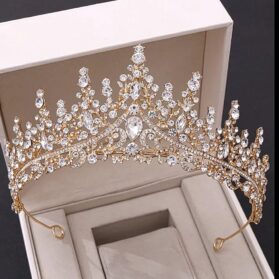 tiara lady gold