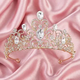 tiara amelia gold