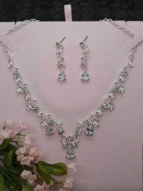conjunto  de collar con aretes cristal silver - Imagen 2