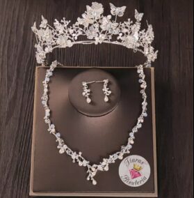 Set de tiara y collar con aretes mariposas silver