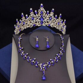 Set de tiara y collar con aretes lady blue gold