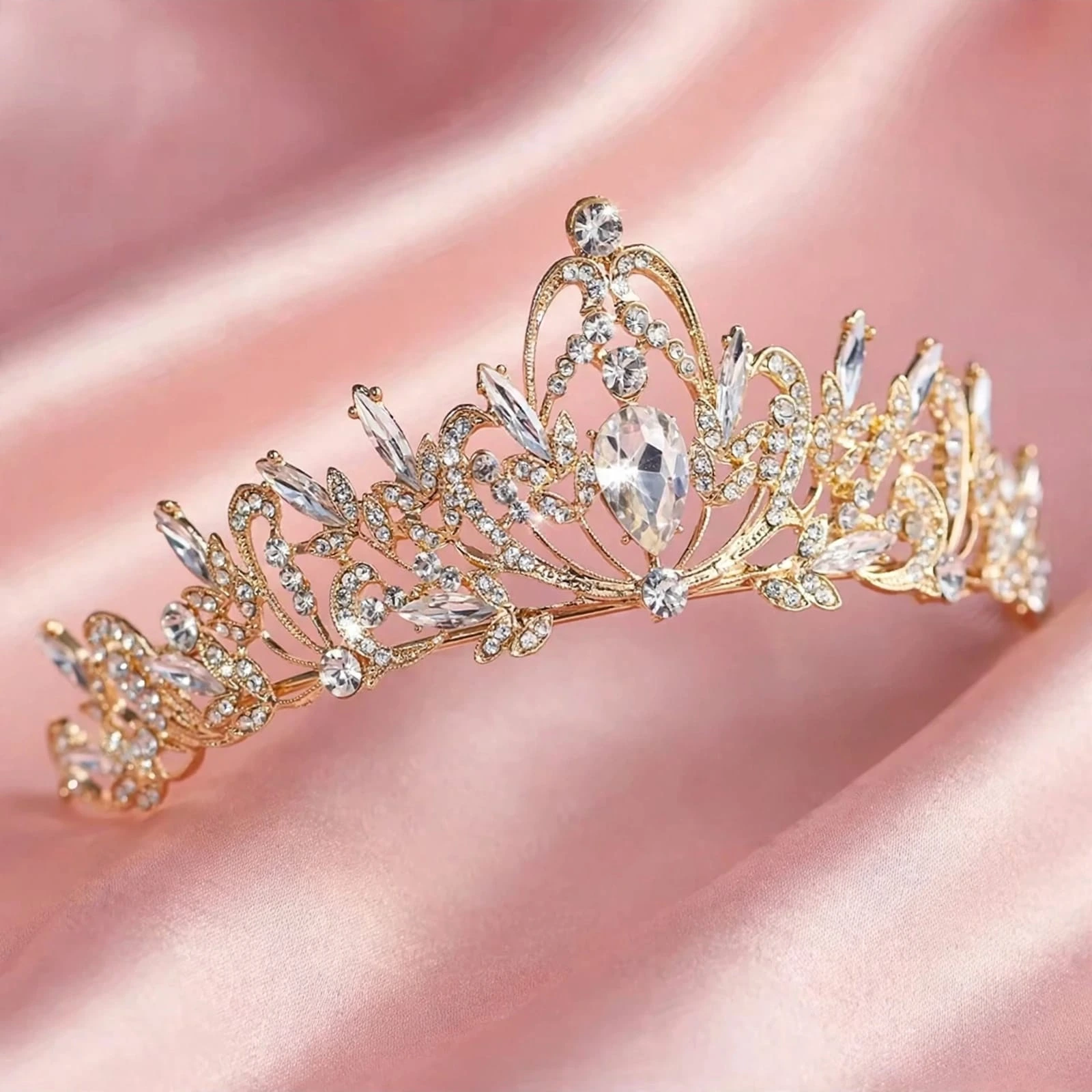 Tiara gold