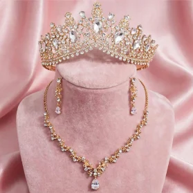Set de tiara y collar con aretes cyrena gold