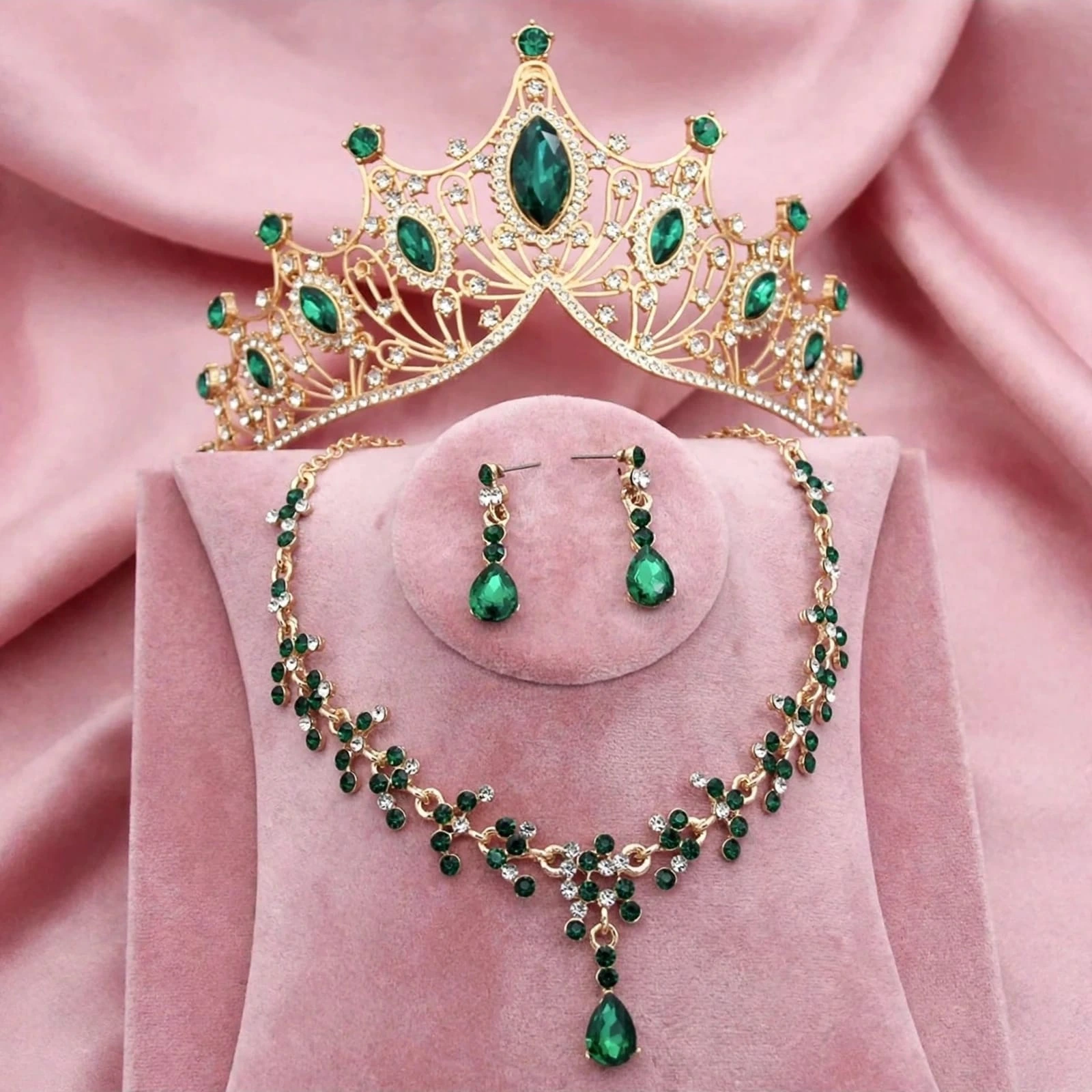 Set de tiara y collar con aretes sophia esmeralda